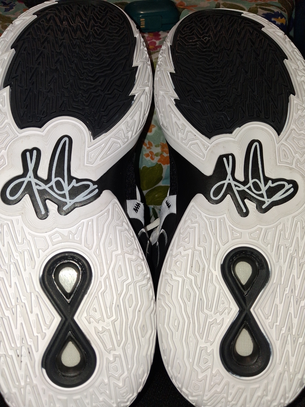 Nike Kyrie Infinty Send Offers